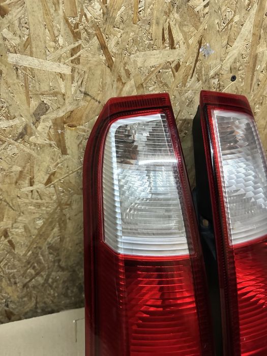 Ліхтар задній (стоп) Opel Meriva 2003-2006p