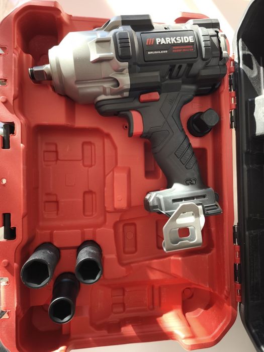 Chave de Impacto "A Besta" 1356Nm Parkside Performance