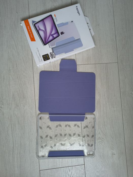 Nowe etui iPad 11 Air
