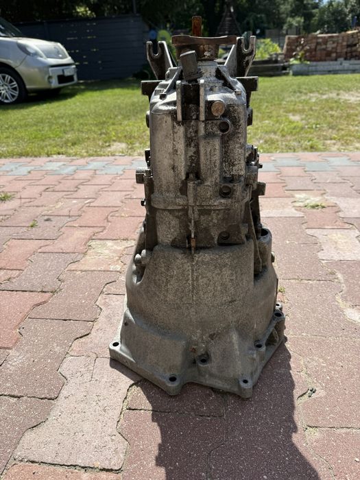 Skrzynia biegow duzy ZF BMW e36 e46
