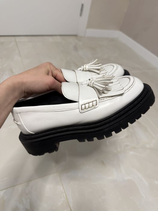 Лофери на грубій підошві H&M