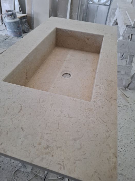 Lavatórios em pedra