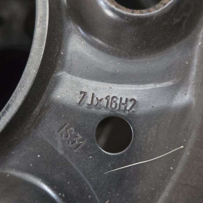 Диски метал BMW R16 5×120 7J ЕТ 31  ЦО72,6