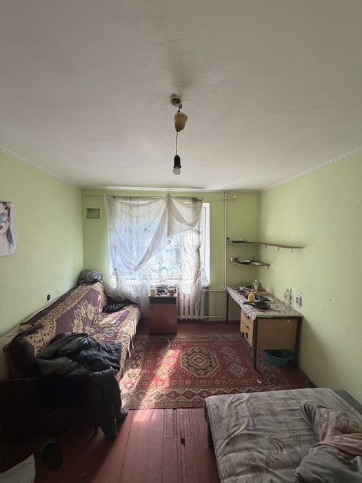 Продається 1 кім 2 пов Текстильників