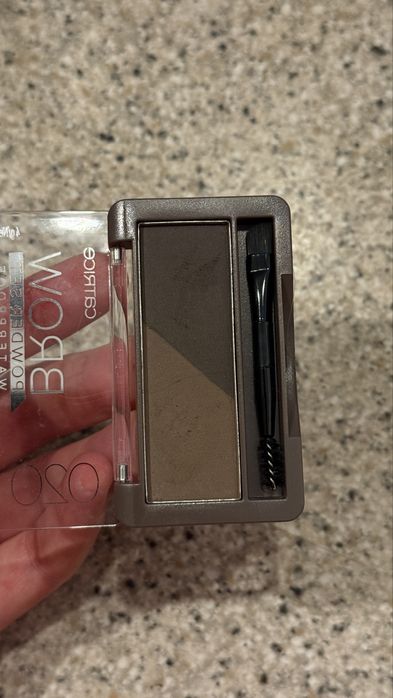 Catrice brow powder set