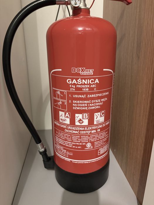Gaśnica  6kg proszkowa - nieużywana