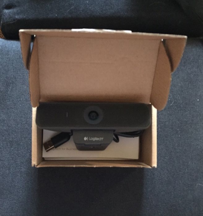 High-Resolution Computer Camera64751170214787121