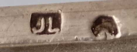 Srebrna papierośnica w Niello