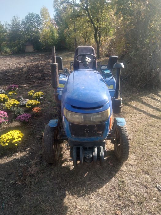 Продам  міні трактор.