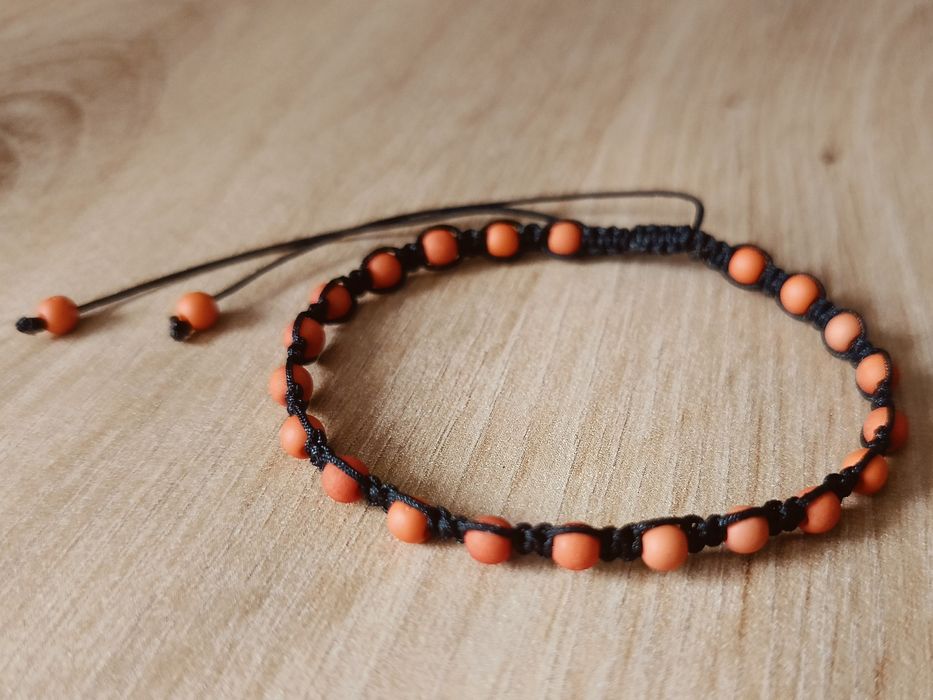 Bransoletka regulowana na sznurku jubilerskim matowa