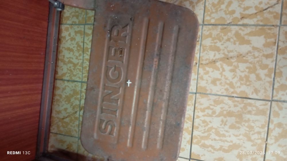 Maquina de costura Singer