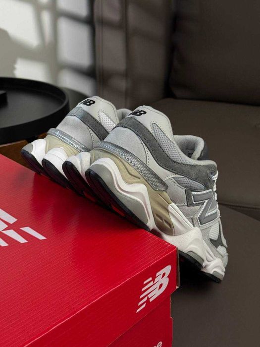 Чоловічі кросівки New Balance 9060 Grey White