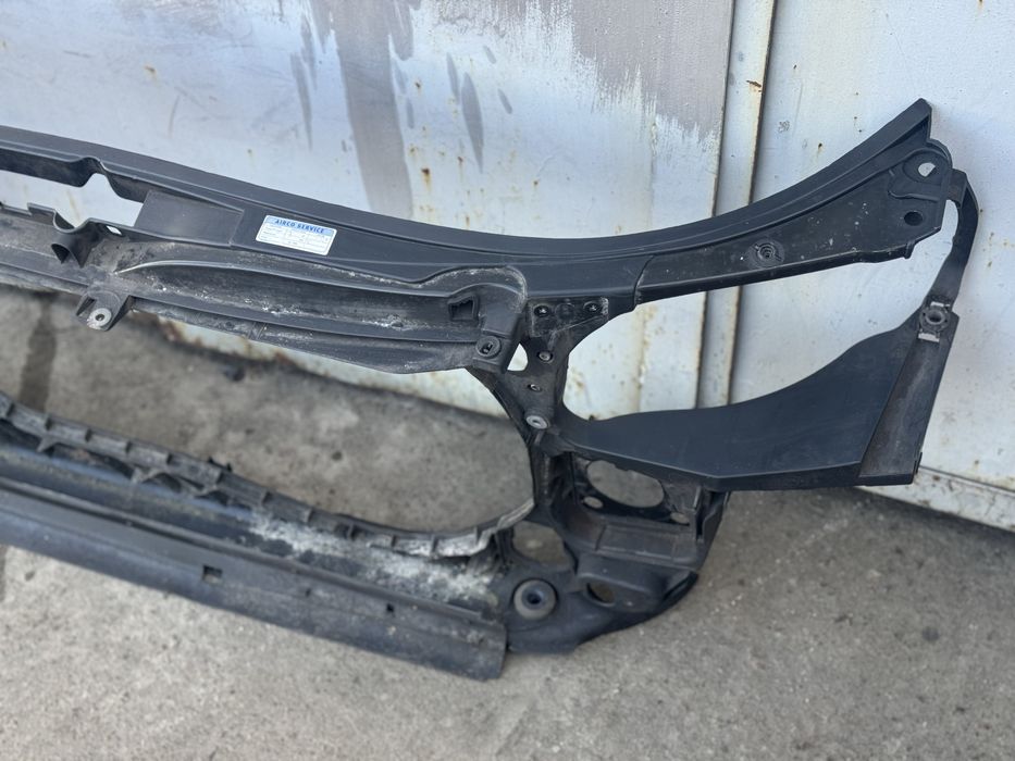 Телевізор Audi a4 b7 установочна панель ауді а4 б7 дизель бензин а4