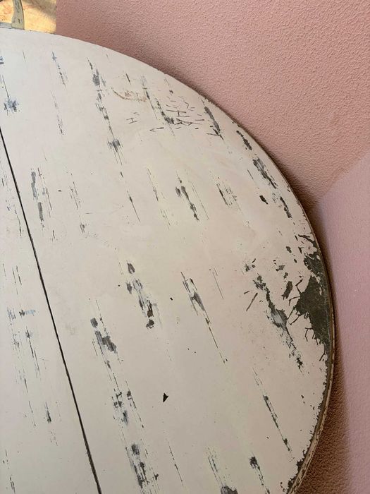 Conjunto mesa extensivél e cadeiras restauradas