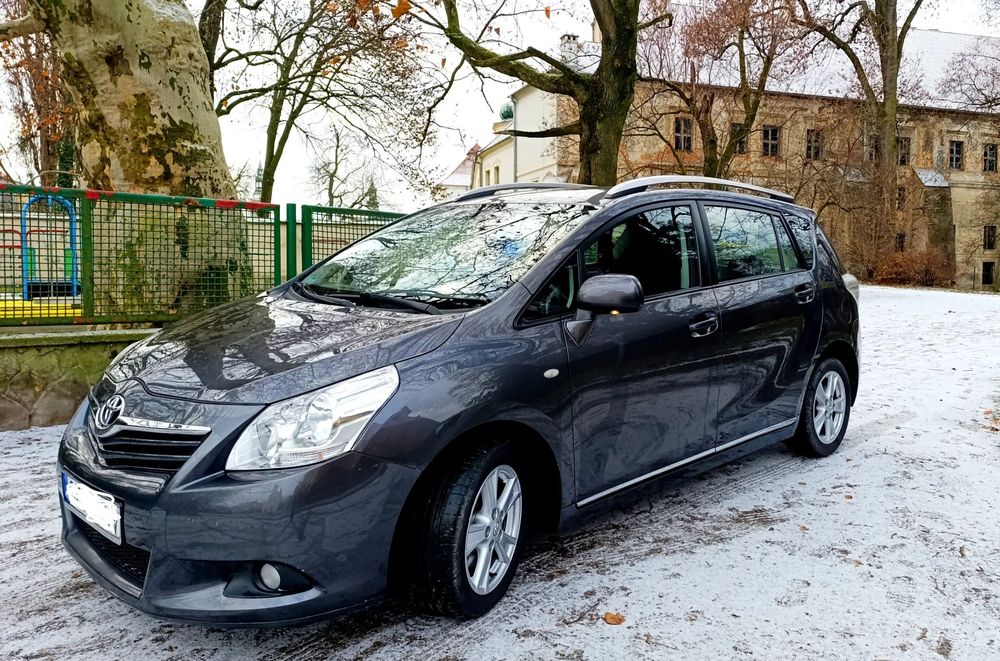 Toyota Verso Pierwszy właściciel, 7 osobowy