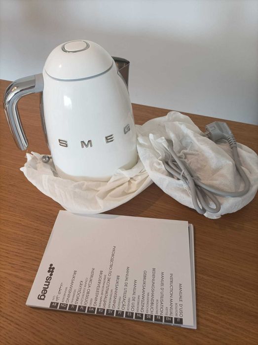 Chaleira Smeg KLF03WHEU Branco Aço inoxidável 2400 W 1,7 L - NOVO