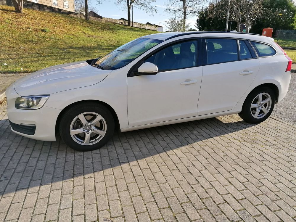 Volvo V60 D2 Kinetic