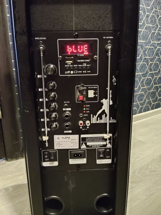 Колонка на аккумуляторе 120Вт с Bluetooth соединением