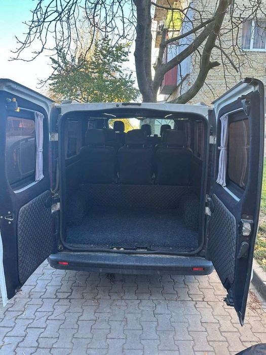 Renault Trafic, Long, пасажирський