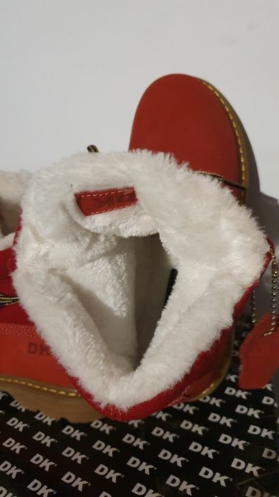 Śniegowce nowe damskie w modnym kolorze Rozmiar 39