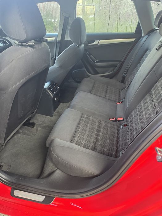Audi a4b8 2.0 diesel 2014 rok automat super stan możliwa zamiana