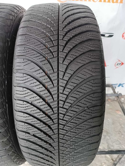 Всесезонні шини 215/55 R18 Goodyear vector 4seasons gen 2 suv 2023рік 7,3мм