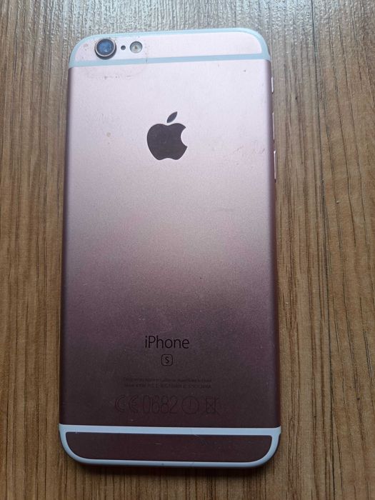 Smartfon Apple 6s