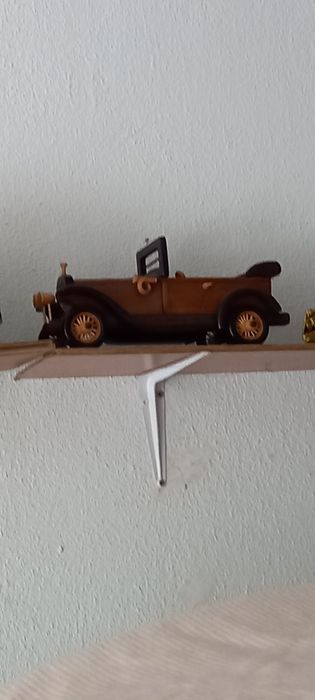 Vendo..vários carros antigos