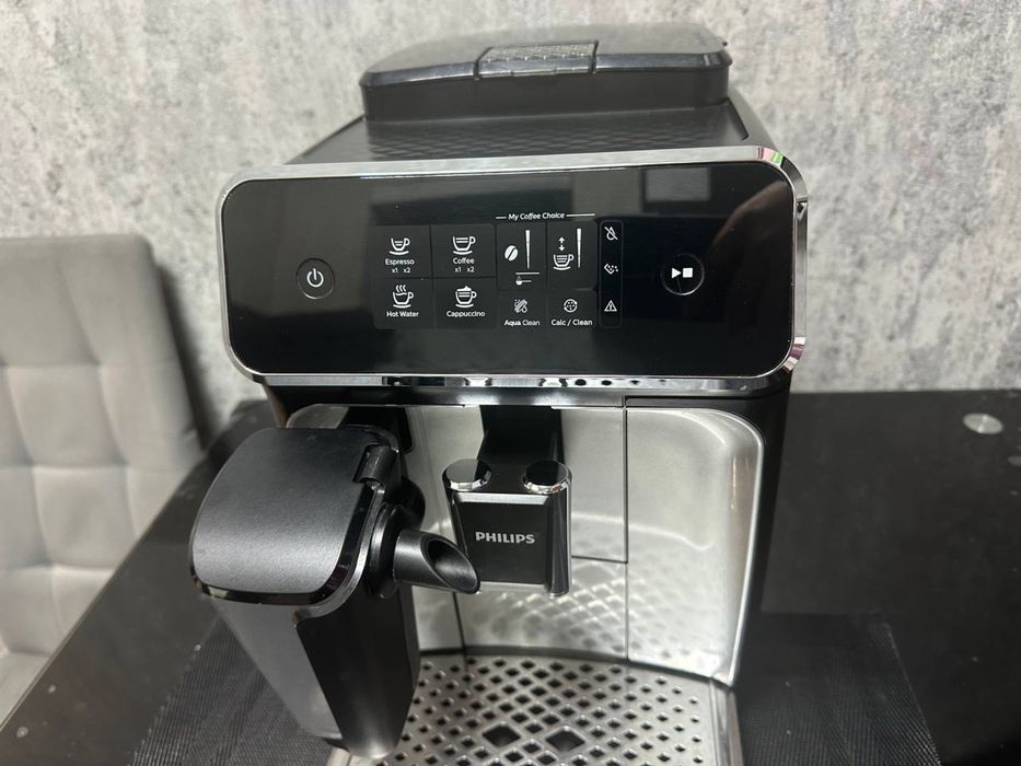 Продам кофемашину Philips EP2236