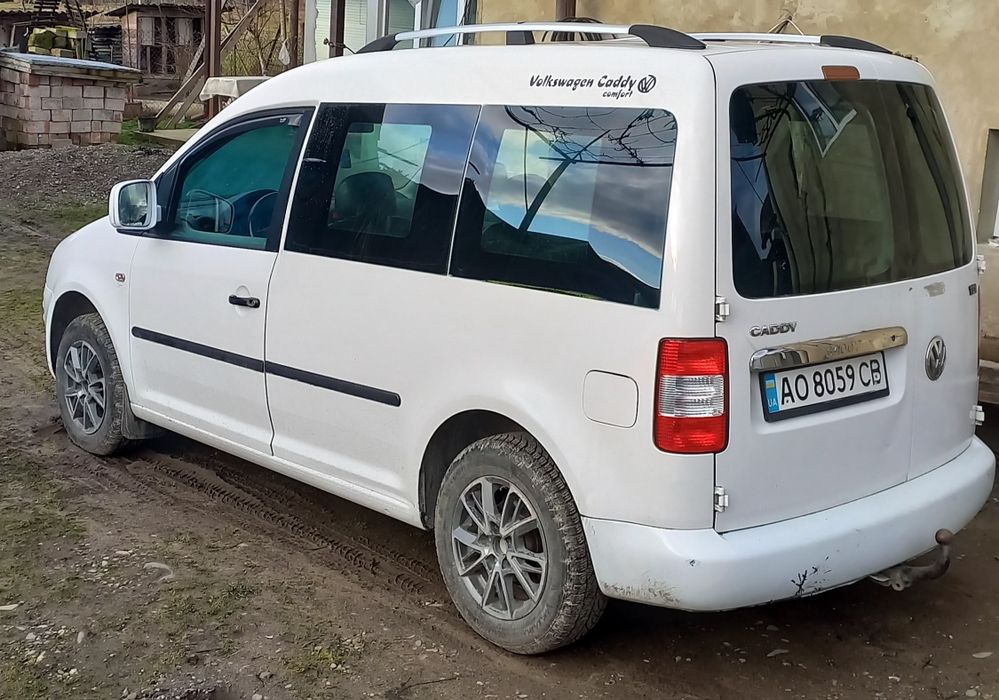 Автомобіль Фольсваген Кадік