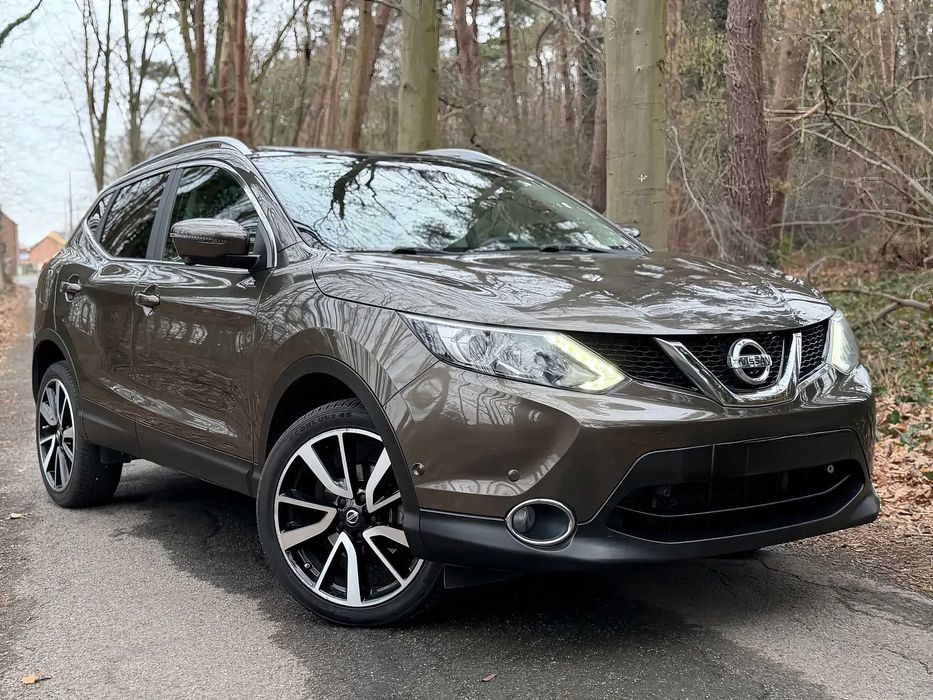 Nissan Qashqai      2015