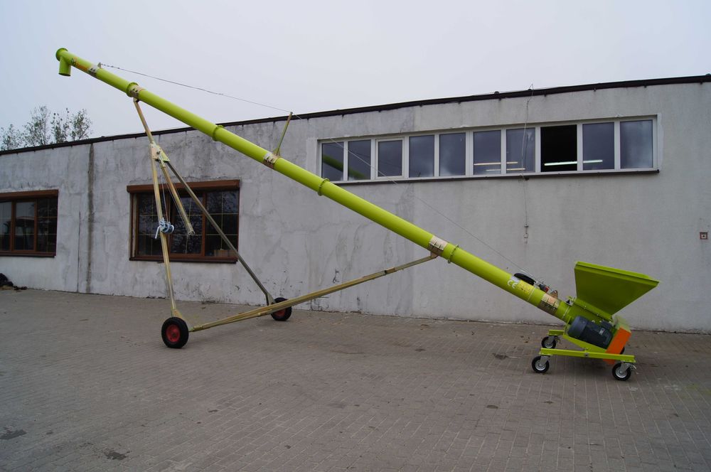 Podajnik do zboża długość 4m średnica 200mm producent ADRAF