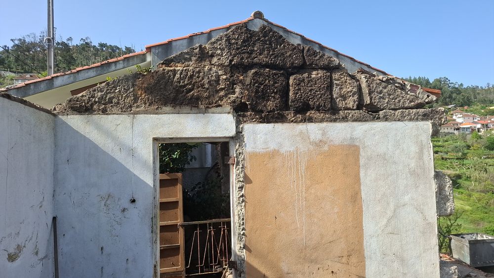 Servicos de demolicao e reconstrucao
