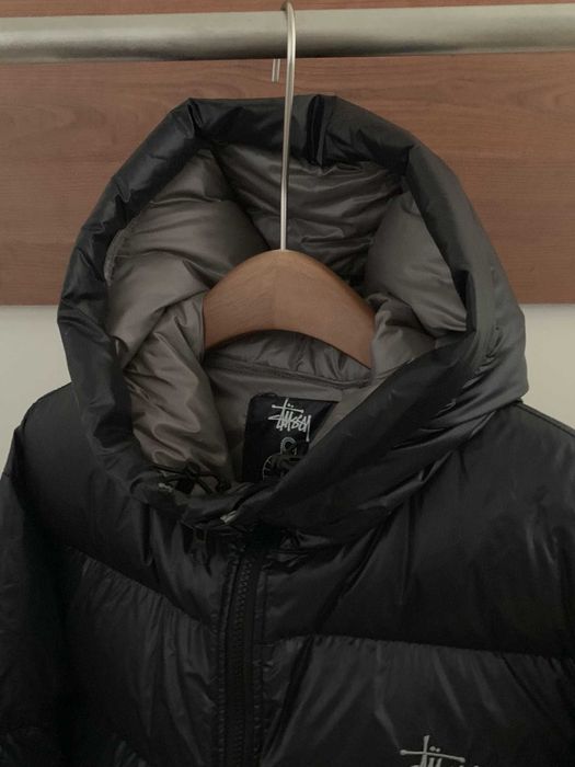 Kurtka puchowa Stussy w kolorze szaro-czarnym M