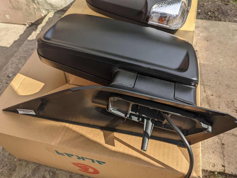 Mercedes Sprinter 906 Дзеркало Ліве,Праве,Електричне,Зеркало Електро