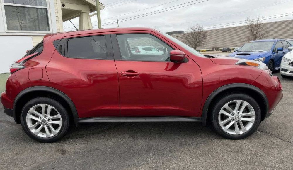 Nissan Juke SL      2015