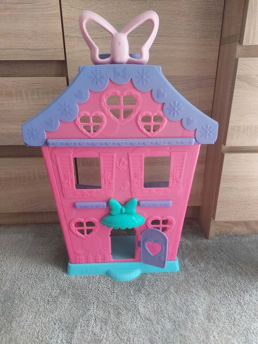Plastikowy domek Minnie