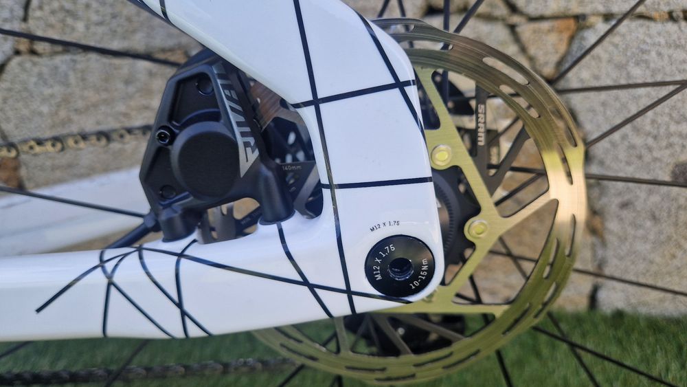 Grupo Sram Rival AXS E1