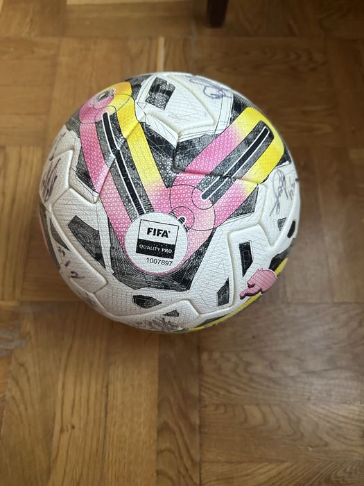 Мяч Пума оригінальний професійний з підписами гравців ФК ЛНЗ