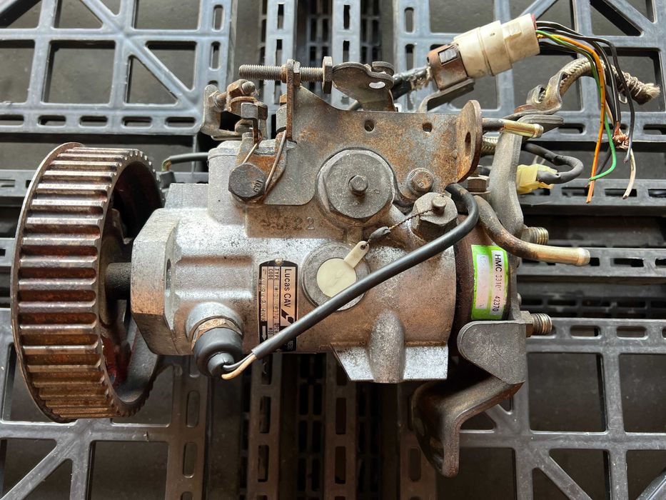 ТНВД Топливный насос Hyundai H200 H100 2.5 D