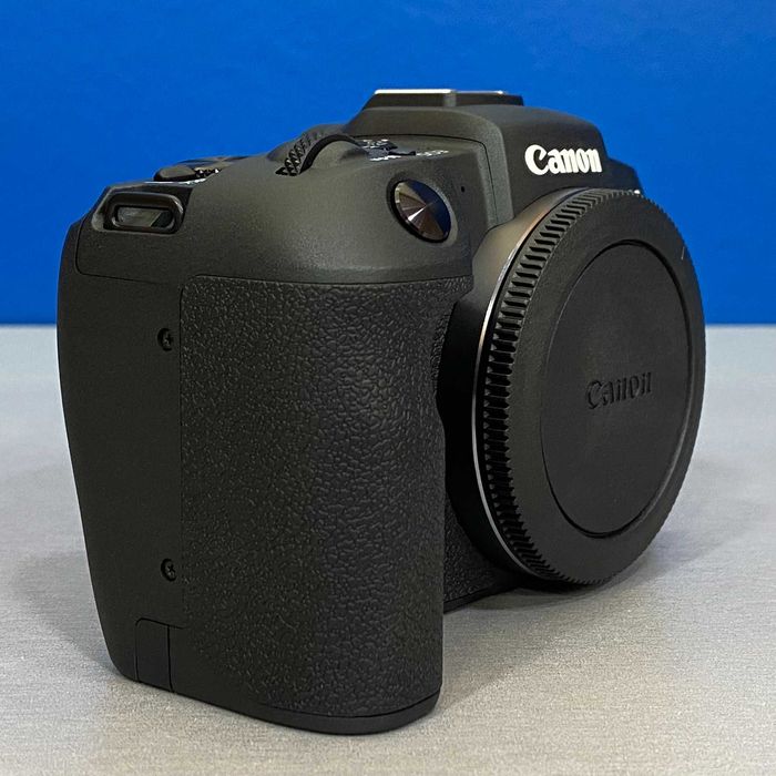 Canon EOS RP (26.2MP) + RF 24-105mm f/4-7.1 IS STM | NOVA