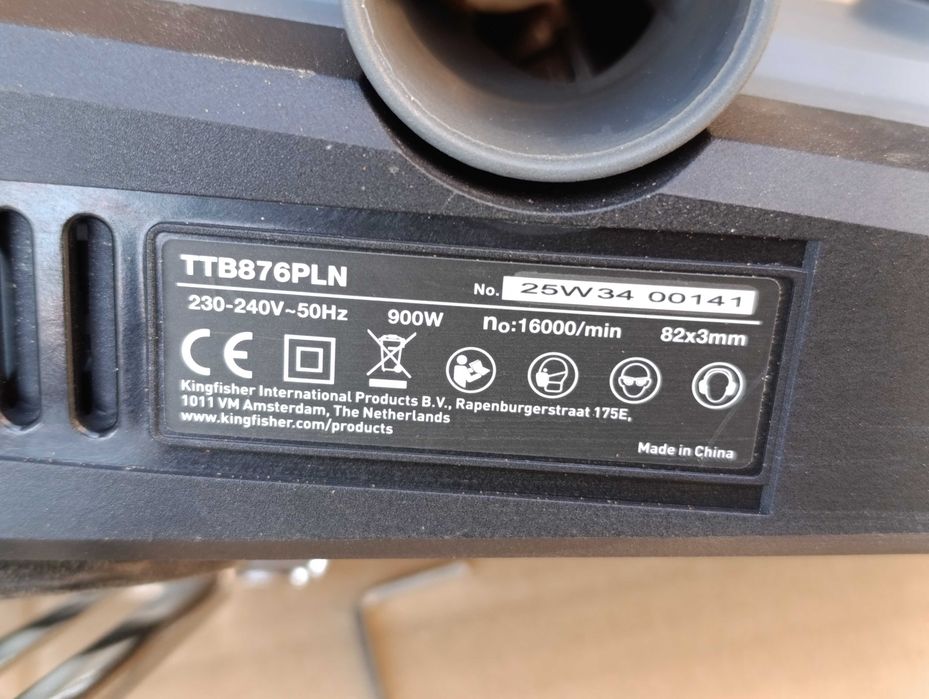 Strug hebel elektryczny Titan TTB876PLN 900W heblarka ręczna 82mm JAK NOWY
