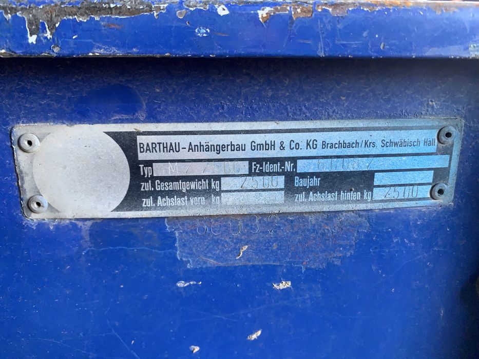 Причіп BARTHAU на 2500 кг