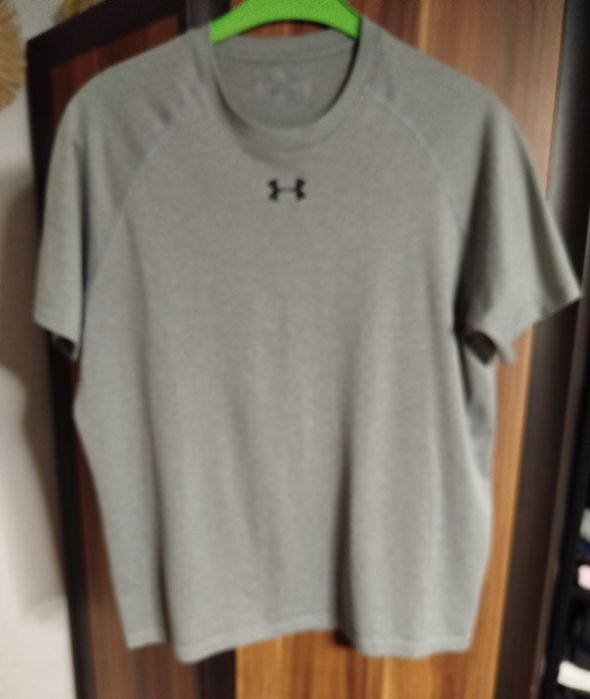 Koszulka męska Under Armour rozmiar L stan idealny