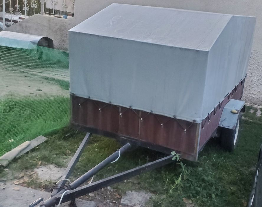 Причіп для легкового  авто