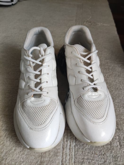 Tênis Emanuelle vee