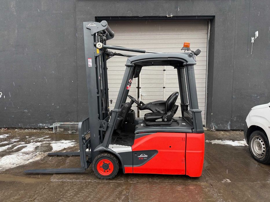 Wózek widłowy elektryczny LINDE E16 widlak triplex 386 E14 E18