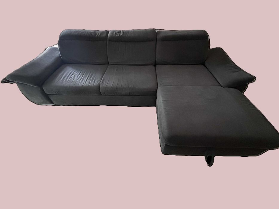 Sofá chaise long com arrumação