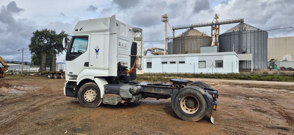 Renault Premium 420