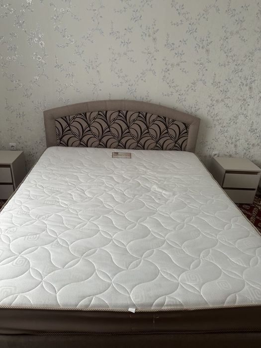 Продам ліжко двоспальне